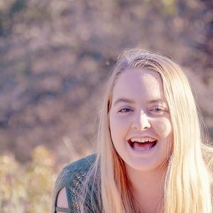 Meet your Posher, Cora